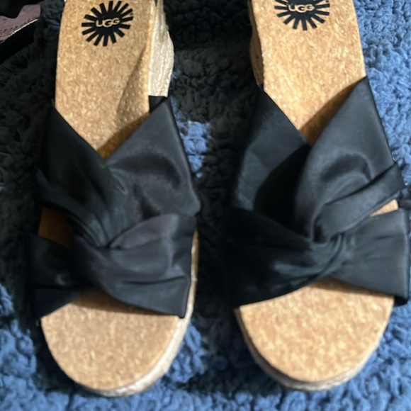 Like new black and tan Ugg Starla wedge heels. - Picture 7 of 7